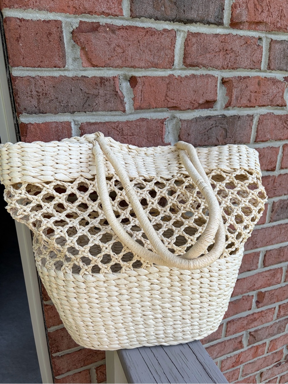 Large Straw Beach Tote
